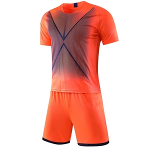 Conjunto de uniforme de fútbol personalizado para niños, conjuntos de pantalones cortos deportivos de fútbol, camisetas de uniforme, chándal, trajes cortos de entrenamiento - Product Image 5