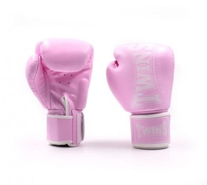 Guantes de Boxeo con Estampado del Último Modelo Twins, Profesionales de Muay Thai, Cuero Vacuno Genuino, Protección UV para Muñeca, con Cordones, Unisex - Product Image 1