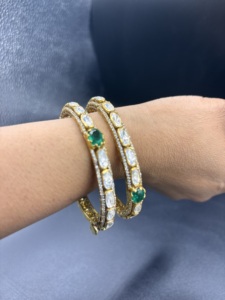 Bracelet tennis AMAIRA JEWELS en argent plaqué or avec pierre doublette verte Polki, bijoux de fiançailles tendance pour femmes, provenant du Rajasthan - Product Image 4