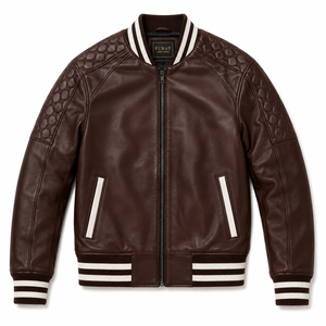 แจ็คเก็ตหนังวาร์ซิตี้สีแดงเลือดหมูแบบสั่งทำพิเศษจาก Furat Leathers สำหรับผู้ชาย ฤดูหนาว แบบติดกระดุมด้านหน้า ปักลายปักชื่อได้ตามต้องการ ระบายอากาศได้ดี พร้อมซิป - Product Image 1