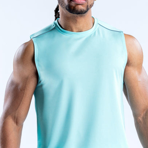 Débardeurs de sport personnalisés pour hommes, coupe ajustée, 100 % polyester, légers, pour la course et l'entraînement - Product Image 4