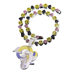 Colgante de elefante de lujo estilo hip hop con incrustaciones de cristales y diamantes de imitación, chapado en plata, joyería unisex estilo hip hop con diseño de animal, en venta. - Product Image 5