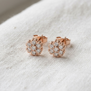Pendientes de Oro Rosa con Diseño Floral, Aretes Redondos con Diamantes Brillantes en Forma de Flor para Mujer, Uso Diario - Product Image 3