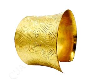 High Quality Handcrafted Gold-Plated Brass Metal Cuff Bracelet <b>Fine</b> Chain Link Bracelets Handicrafts Direct India Gift - Product Image 1
