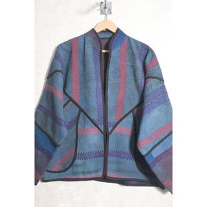 Chaqueta Vintage de Patchwork Indio, Abrigo de Algodón Kantha Hecho a Mano para Mujer - Product Image 1