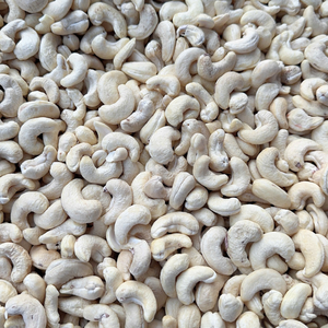 Best Rate Cashew <b>Nuts</b> WW180, WW240, WW320, LP, WS Cashew Broken Cashew Wholesale Exported To Dubai, Eu, Middle East - Product Image 1