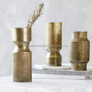 Designer Metal <b>Flower</b> <b>Vase</b> For Decorative Table Accent With Unique Shape And Artistic Metal Work - Product Image 3