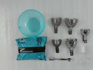 Kit de instrumentos para análisis de impresiones y moldes dentales con bandejas de acero inoxidable y piedra dental premium - Product Image 2