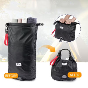 Ensemble de 3 sacs étanches de 25 L en PU noir avec fermeture à enroulement et bouchon de vidange pour le rangement extérieur - Product Image 3