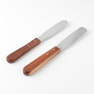 Juego de Cuchillos Quirúrgicos Dentales con Mangos de Madera, Hojas Plateadas, Instrumento Manual Clase I, Agarre Ergonómico - Product Image 1