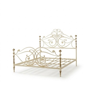 Lit plateforme Queen en fer forgé de qualité commerciale, style victorien, avec tête de lit réglable et revêtement en cuir, idéal pour hôtel - Product Image 2
