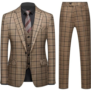 Traje de Negocios de Alta Calidad con MOQ Bajo, Corte Entallado, Estilo Versátil, Conjunto de Tres Piezas de Lujo para Anfitrión de Banquetes - Product Image 1