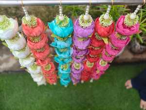 Grande Guirlande Florale Suspendue, Guirlande de Mariage Colorée, Décoration de Mandap et de Scène, Décoration Suspendue pour Diwali, Décoration Florale de Plafond pour Temple - Product Image 2