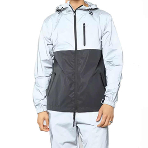 Ensemble deux pièces coupe-vent respirant pour femmes, survêtements coupe-vent pour femmes en gros avec couleurs, tailles et logo personnalisables - Product Image 3