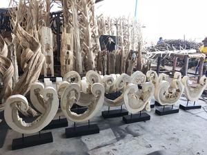 Sculpture d'art en bois flotté rustique naturel pour la décoration de la maison et les cérémonies de remise de diplômes - Product Image 2