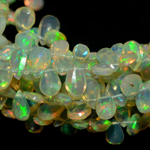 Véritable pierre d'opale éthiopienne en forme de poire Pierre naturelle à facettes Pierre d'opale éthiopienne Perles fantaisie Brins de fabrication de bijoux - Product Image 1