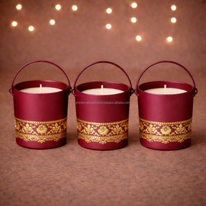 Ensemble de 3 porte-bougies en métal colorés - Product Image 2