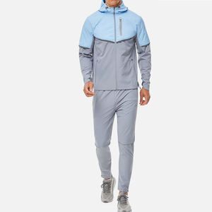 Ensemble veste coupe-vent et short imperméable pour homme, léger, respirant, en polyester, logo personnalisé sur le devant, coupe-vent, vêtements de sport pour le jogging - Product Image 1