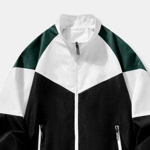 Chaqueta Varsity de Alta Calidad con Cuello Alto y Diseño de Parches, Ecológica y para Hombre, Ideal para Deportes al Aire Libre, Venta al Por Mayor - Product Image 3