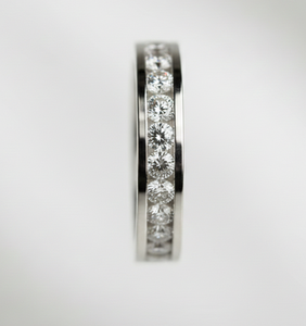 แหวนแต่งงานเพชรทรงกลมเพาะเลี้ยงในห้องปฏิบัติการ ระดับสี DEF ความสะอาด VS VVS ได้รับการรับรองจาก IGI ตัวเรือนเงินแท้ 925 ชุบทองคำขาว 14K 18K - Product Image 2