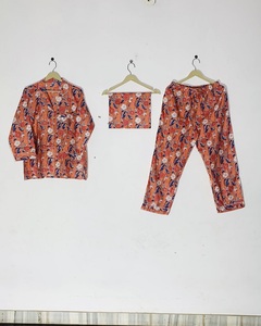 Ensembles de pyjama en coton style bohème, col rabattu boutonné, imprimés à la main, respirants, vêtements de nuit d'été - Product Image 1