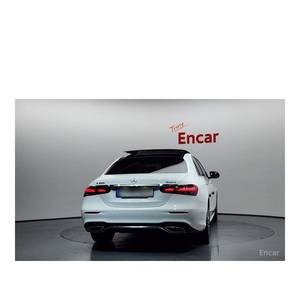 Mercedes-Benz Classe E E350 4MATIC AMG Line Edition 2021/12, caméra arrière, boîte automatique, sièges en cuir, conduite à gauche, 30 460 km - Product Image 3