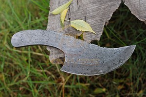 Lame de couteau de chasse en acier Damas faite à la main, pleine longueur, pour la fabrication de manches, fournisseur OEM - Product Image 4