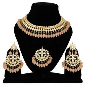 Conjunto de Joyería Clásico Estilo Bollywood para Compromiso y Boda, con Cristales, Pedrería y Baño de Oro, Collar, Aretes y Maang - Product Image 1
