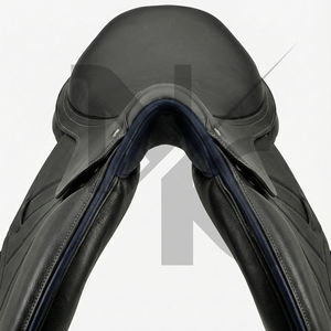 Selle d'endurance pour chevaux de dressage anglais de qualité supérieure, en cuir noir, avec arceau en bois, produits d'équitation anglaise en provenance d'Inde. - Product Image 2