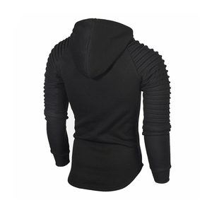 เสื้อฮู้ดผู้ชายสำหรับกิจกรรมกลางแจ้ง อุ่นสบาย เหมาะสำหรับการเดินป่า ตั้งแคมป์ และสวมใส่ลำลอง ผลิตในบังกลาเทศ - Product Image 4