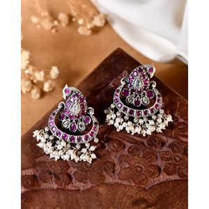 Boucles d'oreilles pendantes fines en argent Meera Jaipur Laal Cut - Product Image 2