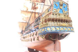 VERSIÓN DE ALTO NIVEL DE DETALLE - SAN FELIPE PINTADO EN AZUL - Maqueta de Barco de Guerra Español de Madera Hecha a Mano, Independiente - Product Image 6