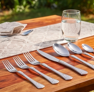 Juego de cubiertos ACME METAL INDIA Premium Rose Collection, elegante vajilla metálica con acabado de alto brillo, resistente al óxido y apto para bodas. - Product Image 2