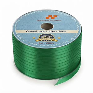Ruban de satin simple face vert Kelly 6 mm, lot de 20 rouleaux de 8 mètres, personnalisable, vente en gros pour la Saint-Patrick, le golf, l'école et l'artisanat - Product Image 2