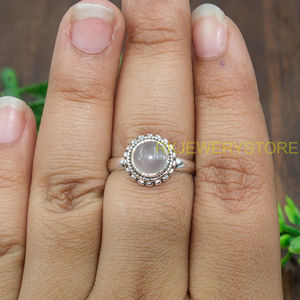 Anillo de Plata de Ley 925 con Cuarzo Rosa Natural para Mujer, Anillo Boho Hecho a Mano, Anillo con Cabujón Redondo, Anillo de Piedra Preciosa Rosa - Product Image 4