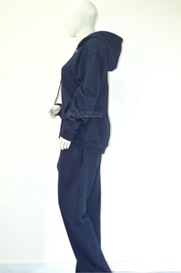 Ensemble de survêtement unisexe en polaire bleu marine personnalisé en usine, coupe régulière, haut zippé intégral et pantalon de jogging, tenue décontractée et tendance - Product Image 2