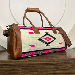 2025 accesorios de viaje bolsas de viaje al aire libre manta de sillín personalizada bolsa de Gimnasio Deportivo para mujeres bolsas de lona de cuero genuino bolsas de noche - Product Image 4