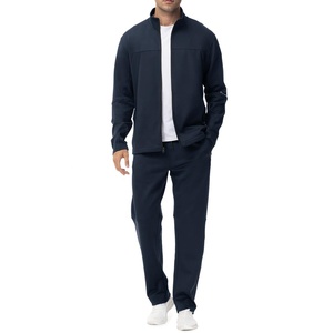 ชุดวอร์มผู้ชายมาใหม่ คุณภาพสูง ผลิตจากโพลีเอสเตอร์/คอตตอน ระบายอากาศได้ดี เหมาะสำหรับฤดูหนาว ชุดเซ็ตเสื้อฮู้ดซิปเต็มตัวและกางเกง สามารถปรับแต่งได้ - Product Image 1