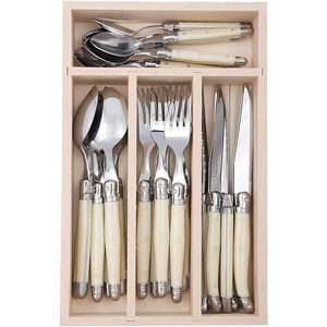 Ensemble de couverts en acier inoxydable doré au design élégant avec manche en bois naturel, finition polie miroir, pour la maison, la cuisine et les restaurants. - Product Image 6