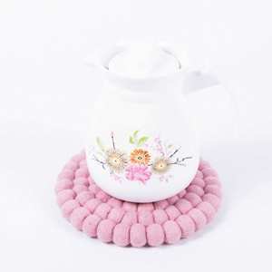 Feltandwool Pink Round Felt <b>Trivet</b> 4-Piece Set 1kg Elegant Mats & Pads for Tabletop Protection - Product Image 4