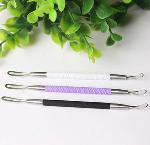 Extracteur de Comédons et Points Noirs en Acier Inoxydable, Dissolvant de Boutons et d'Acné avec Double Anneau (5mm et 6mm) et Poignée en Caoutchouc Nervuré - Product Image 1