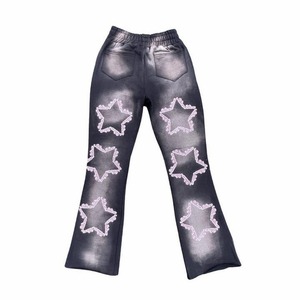 Conjunto de Chándal de Algodón 100% de Alto Gramaje con Logotipo Personalizado, Estampado Serigrafiado Efecto Desgastado por el Sol, Pantalón Acampanado de Pierna Completa con Cremallera y Diseño Apilado - Product Image 6