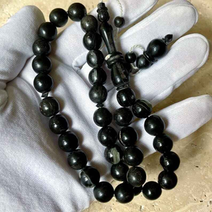 Tasbih de Lujo Religioso de Alta Calidad Hecho a Mano con Cuentas de Cuerno Personalizadas, Grabado de Logotipo, Tacto Real, para Hajj y Umrah, Precio Económico, Estilo Rústico - Product Image 3