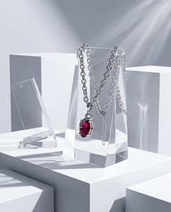 Expositor de Joyería Acrílico Moderno, Transparente, Ovalado, para Collares y Colgantes, Elegante Vitrina para Presentación de Joyas - Product Image 1