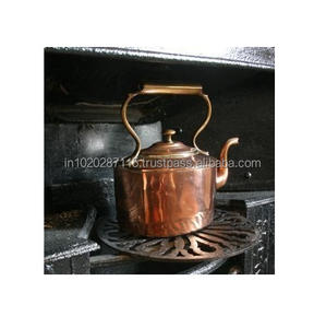 กาต้มน้ำทองแดงโบราณที่มีสไตล์พร้อมพื้นผิวเก่าแก่และฝาที่ใช้งานได้ถูกสร้างขึ้นสำหรับผู้รักความงามในฟาร์ม - Product Image 6
