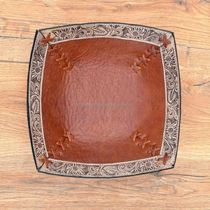 Bandeja de cuero con herramientas, cuencos de cuero genuino occidental para decoración del hogar, colección de artículos para el hogar decorativos hechos a mano, decoración elegante - Product Image 3