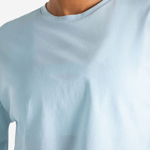 Gym T-Shirt Summer Latest Design Fashionable <b>Crop</b> <b>Top</b> T-Shirt Plus Size Lightweight 180 Gsm Blank Custom Logo T-Shirt - Product Image 4