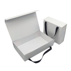 Custom Logo Pink Magnetic Folding Gift <b>Box</b> with Handle for Wigs - Product Image 5