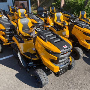 Cortadora de Césped a Gasolina Cub Cadet XT1 LT42 de 4 Tiempos, Motor de 196cc, Alto Rendimiento, OEM, para Jardín y Granja - Product Image 4