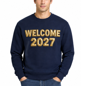 Sudadera Azul Marino Personalizada OEM con Estampado 3D en Relieve y Texto Dorado 'Bienvenida 2027', Cuello Redondo Informal para Hombre - Product Image 1